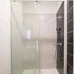 Bilin San Apartamento