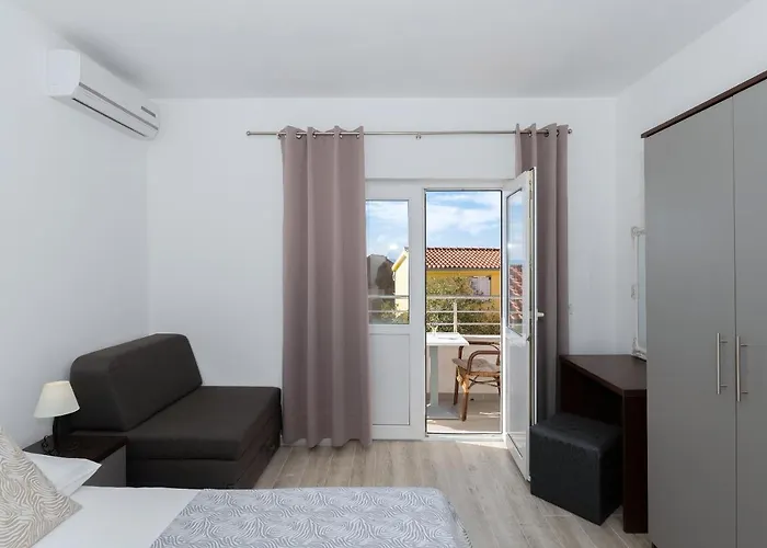 Bilin San * Baška Voda