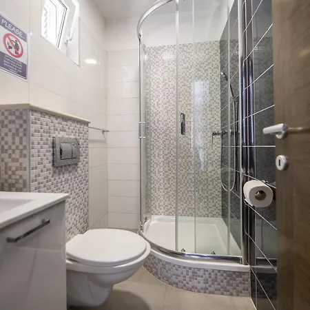 Apartment Bilin San