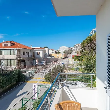 Apartment Bilin San Baska Voda