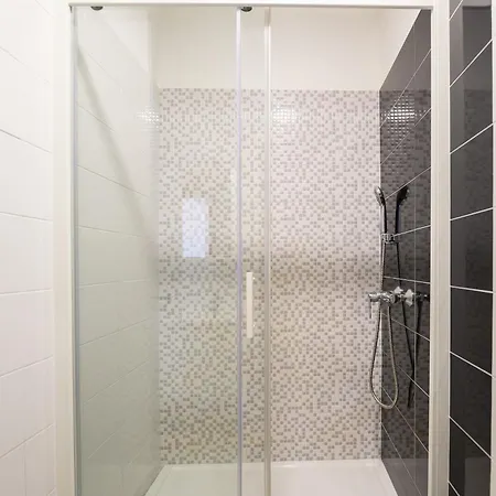 Bilin San Apartment