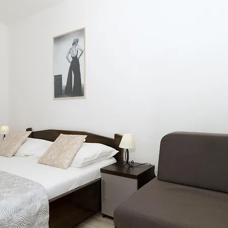 Bilin San Apartment Baska Voda